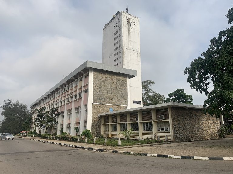 1440px University of IbadanVCs office 1 768x576